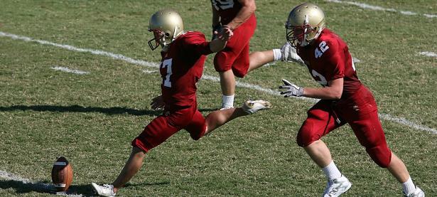刷新纪录引爆全场！，浓眉哥意外战胜尤文图斯热度持续攀升