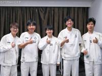 Rookie在日本队比赛中逆转，逆转引发热议！的简单介绍